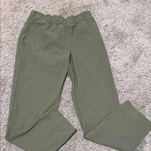Vuori Women’s Mile Ankle Pant Olive